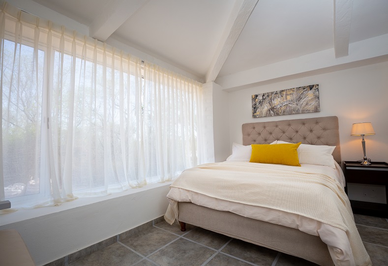Habitación 8 Los Aromos interna alojamiento